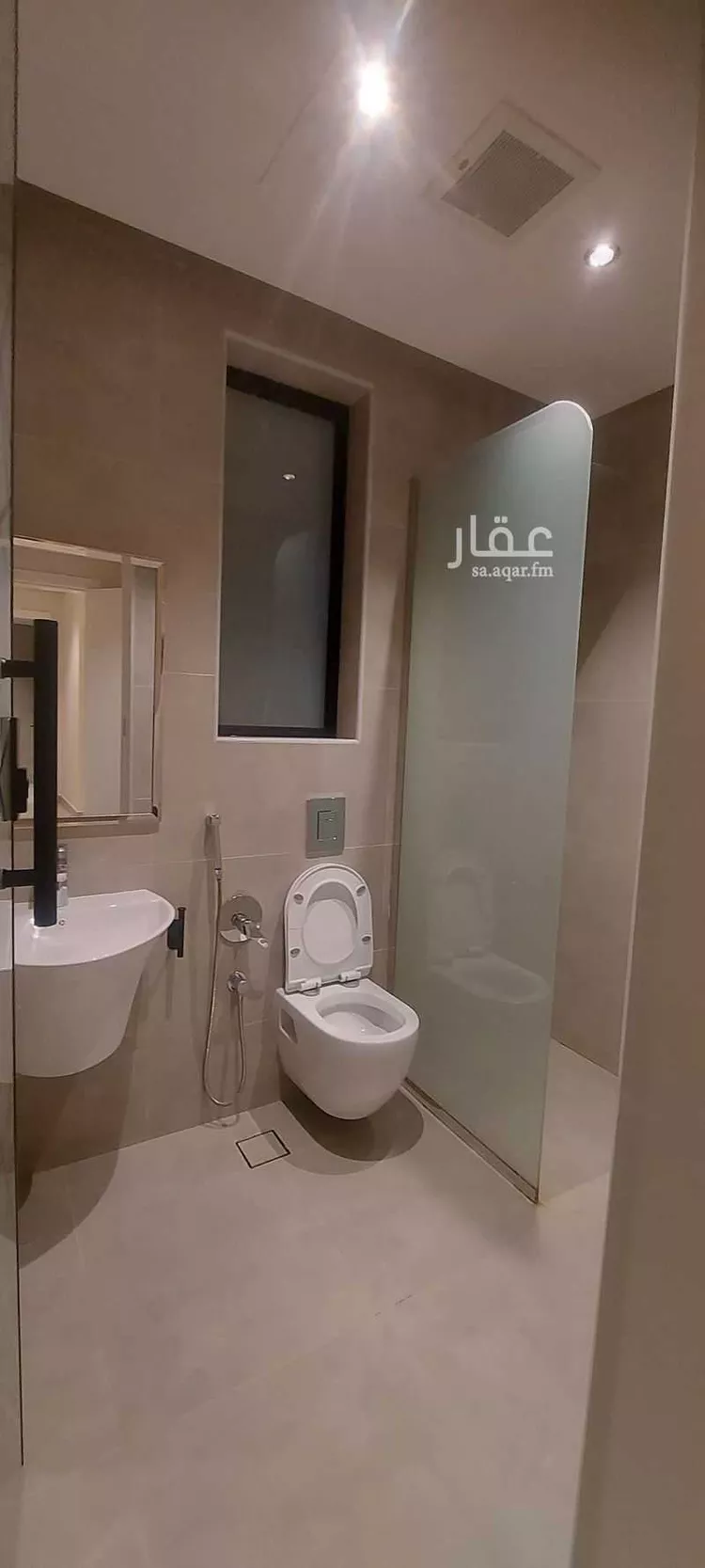 شقة للإيجار في شارع الامير مقرن بن عبدالعزيز, حي مغرزات, مدينة الرياض, منطقة الرياض صورة 3