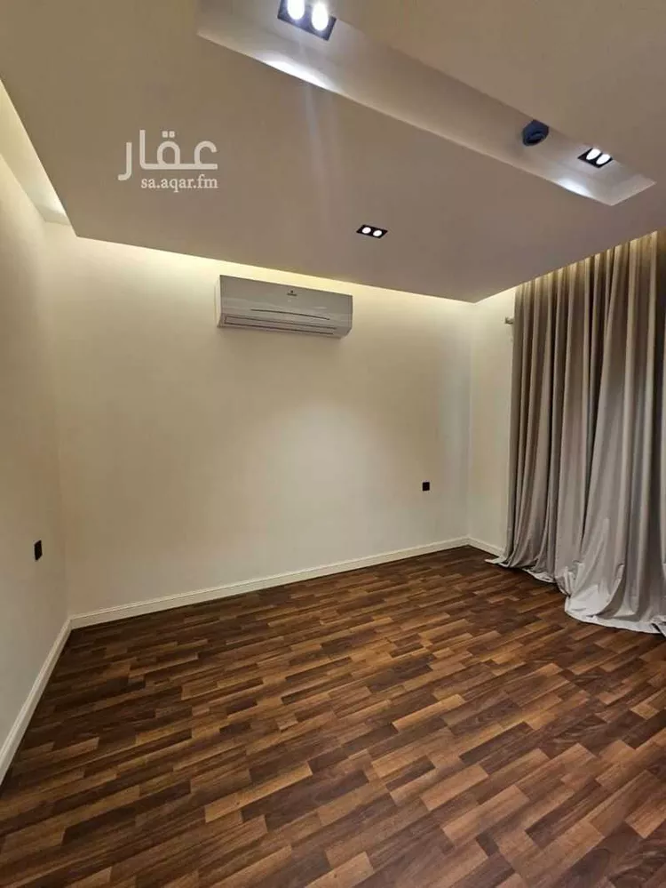 فيلا للإيجار في شارع علي بن أحمد العمري, حي العارض, مدينة الرياض, منطقة الرياض صورة 2