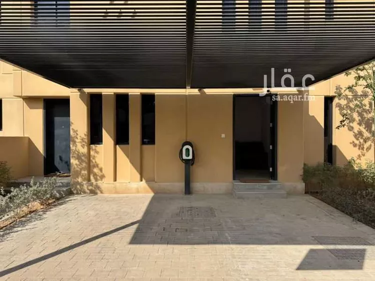 فيلا للإيجار في شارع رقم 1005, حي سدرة, مدينة الرياض, منطقة الرياض