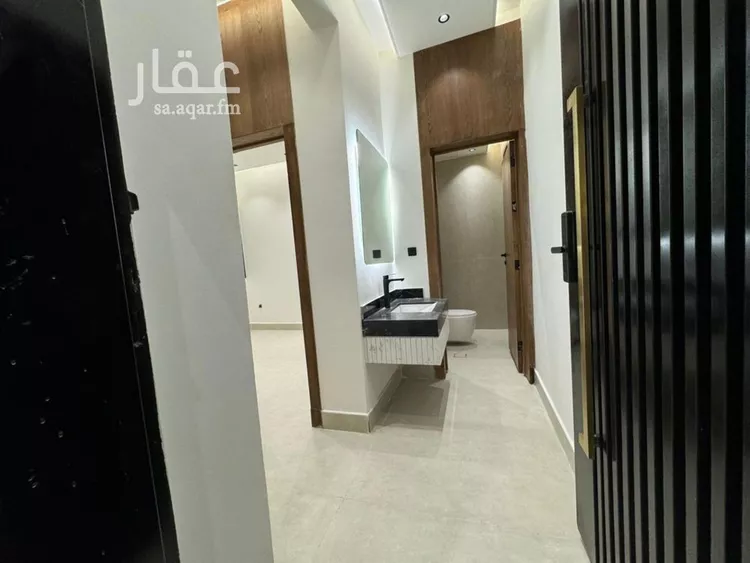 دور للبيع في شارع الاشتر النخعي, حي الرحمانية, مدينة جدة, منطقة مكة المكرمة صورة 5