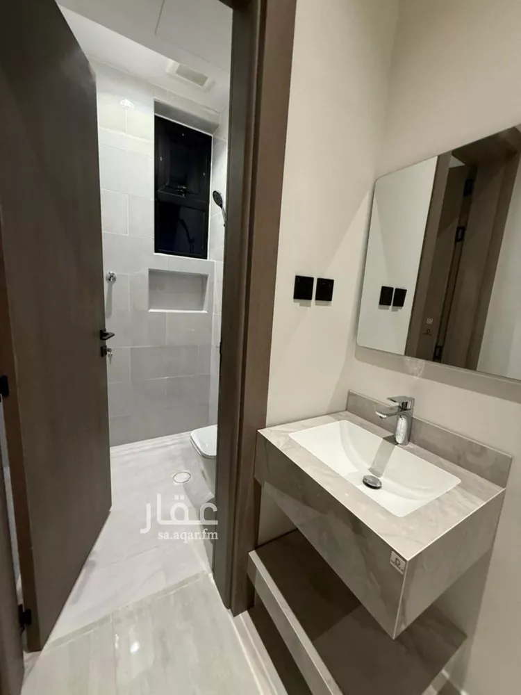 شقة للبيع في شارع سفيان بن الحكم, حي العوالي, مدينة الرياض, منطقة الرياض 8
