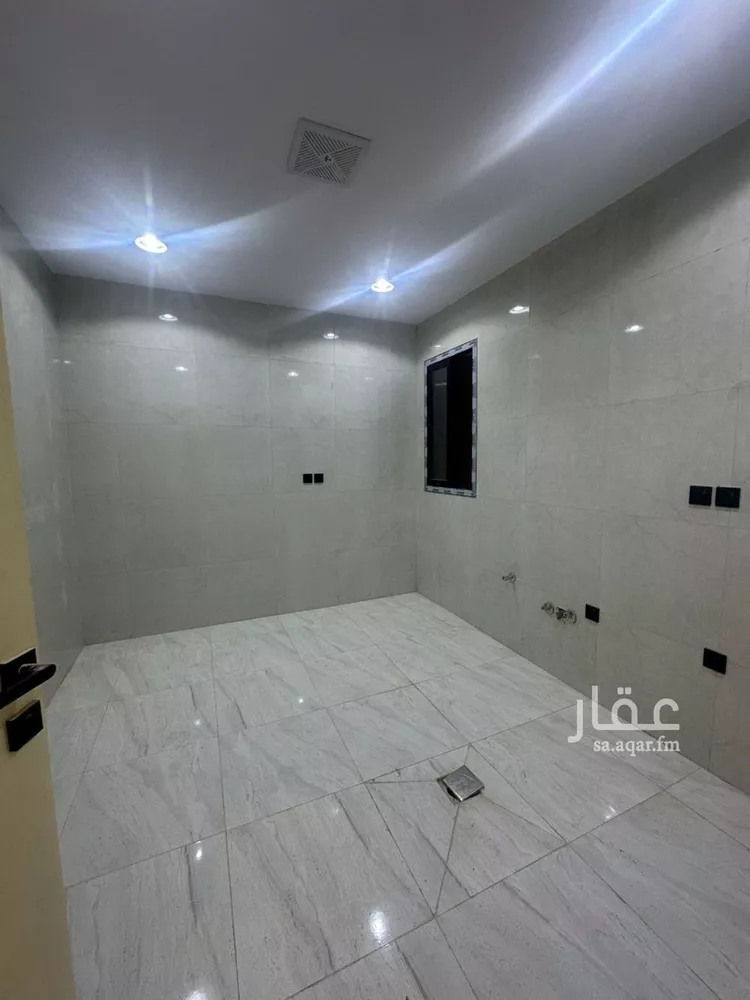 دور للبيع في شارع عبيدالله الهذلي, حي عكاظ, مدينة الرياض, منطقة الرياض صورة 5