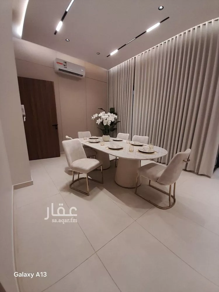 دور للبيع في شارع عبدالرحمن الرازي, حي عكاظ, مدينة الرياض, منطقة الرياض 9