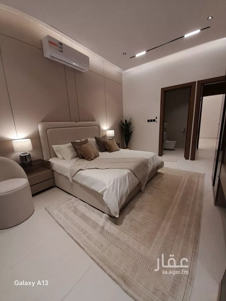 Floor for Sale in Riyadh Okaz 17