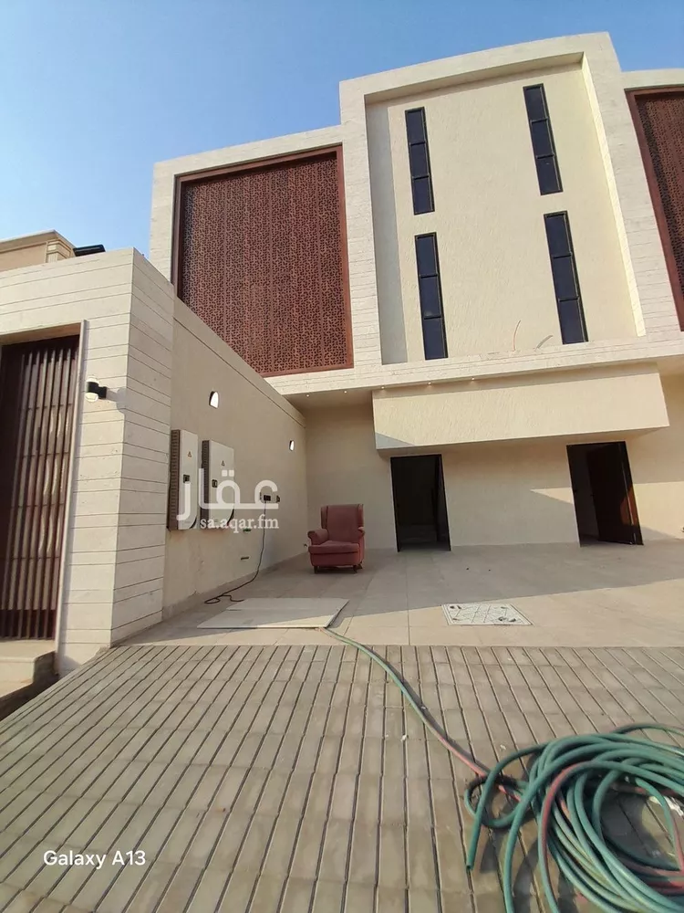 دور للبيع في شارع اللثامة, حي الحزم, مدينة الرياض, منطقة الرياض 14