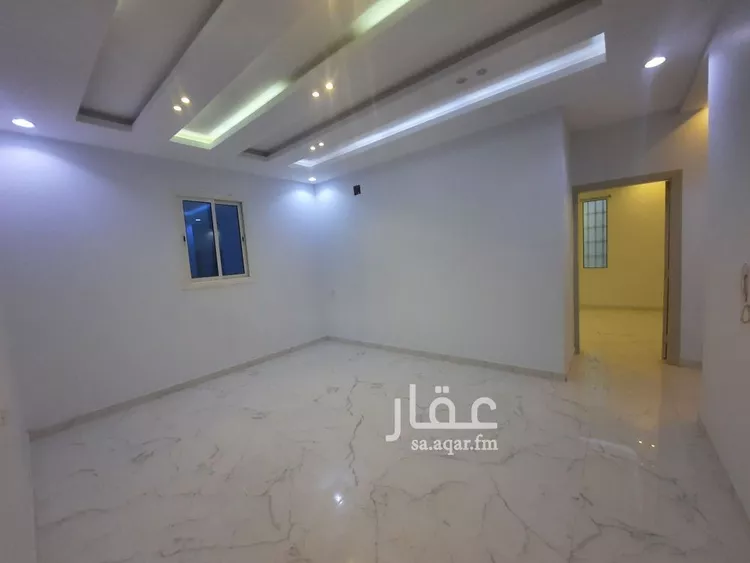 شقة للإيجار في شارع عقبه بن عثمان بن خلده, حي العوالي, مدينة الرياض, منطقة الرياض