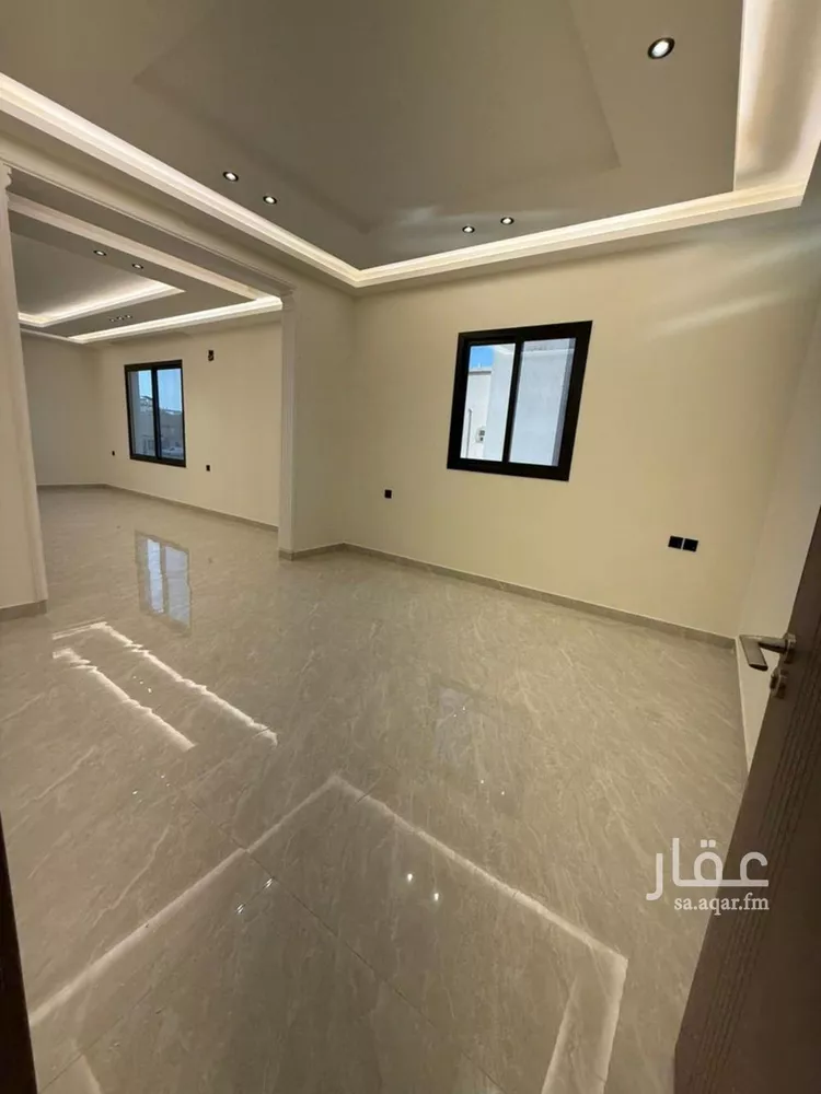 Floor for Sale in Riyadh Badr