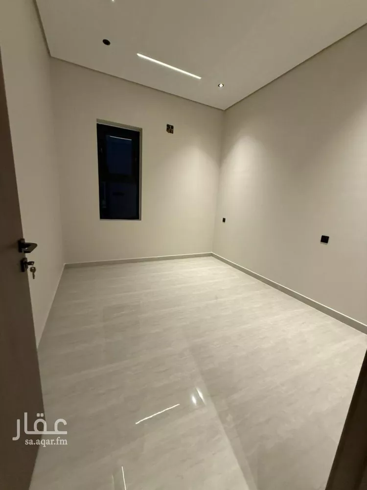 شقة للبيع في شارع سفيان بن الحكم, حي العوالي, مدينة الرياض, منطقة الرياض 12