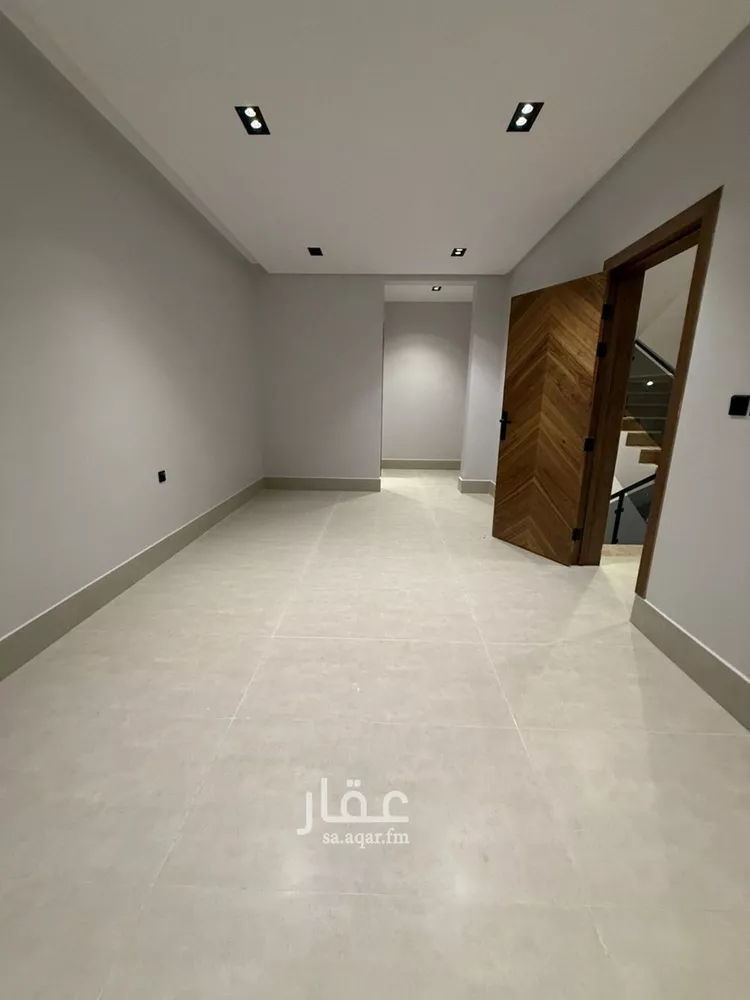 فيلا للبيع في شارع حسين الأبريقي, حي عكاظ, مدينة الرياض, منطقة الرياض 17