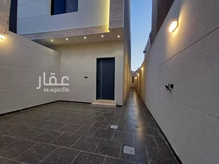 دور للبيع في شارع عبدالرحمن بن خضير, حي طويق, مدينة الرياض, منطقة الرياض 1 صورة