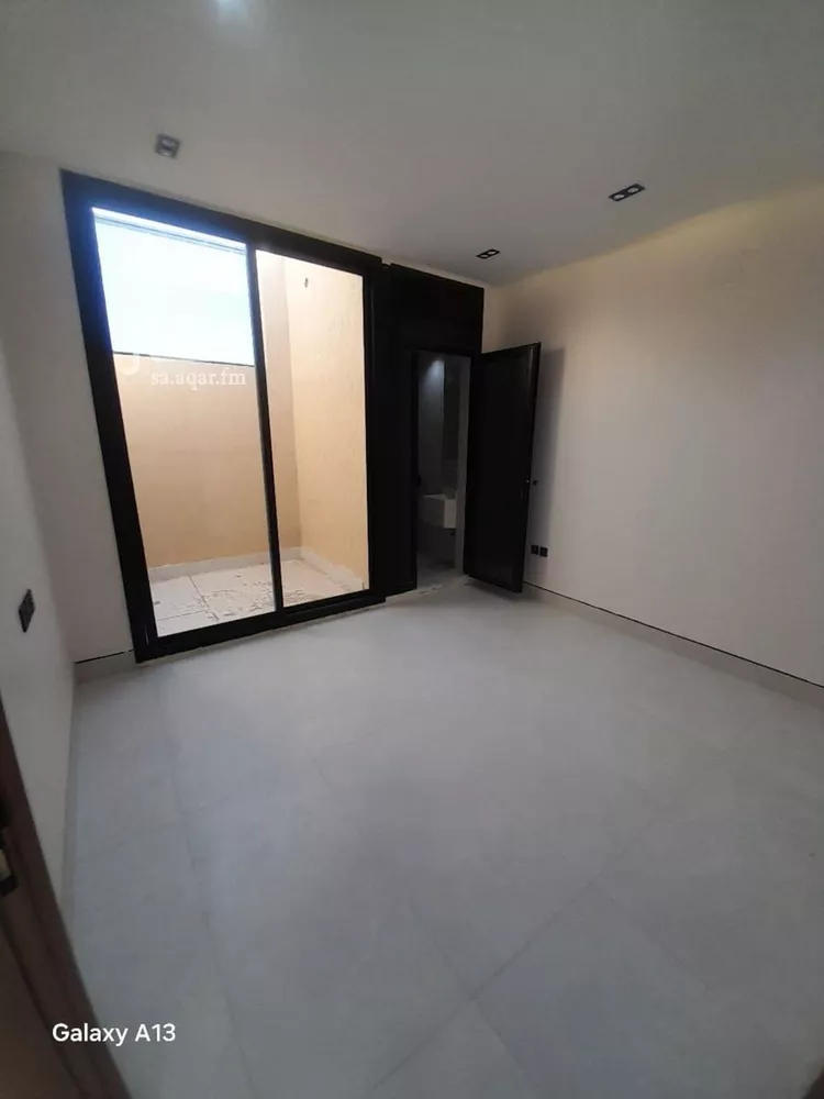 Villa for Sale in Riyadh Az Zahrah 15