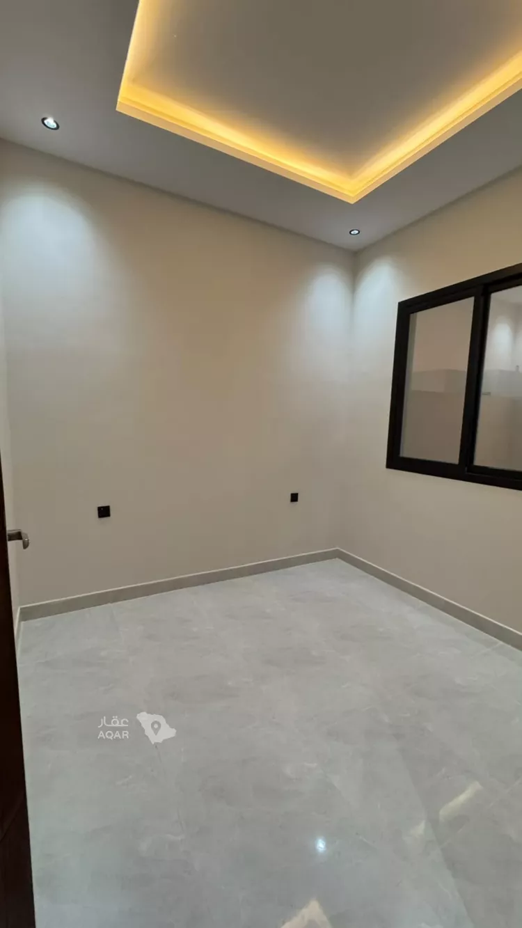 دور للبيع في شارع وادي حلي, حي ديراب, مدينة الرياض, منطقة الرياض 19
