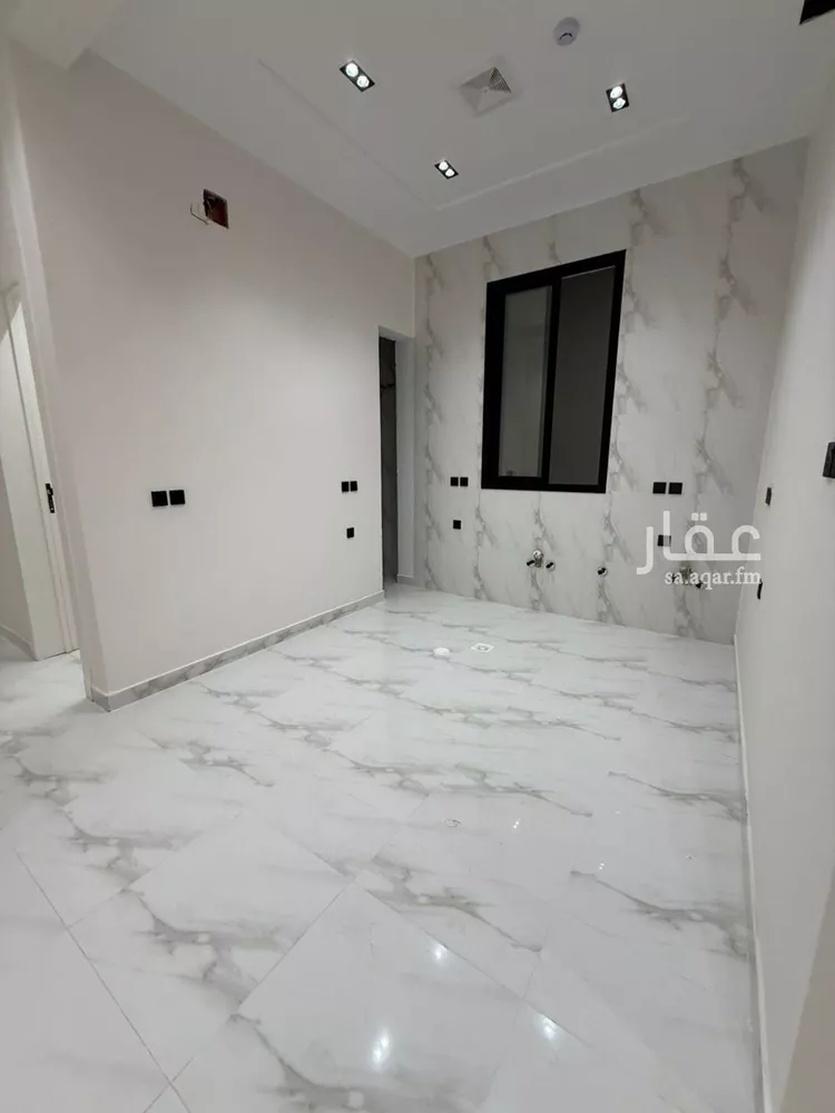 شقة للبيع في شارع محمد ابن مهيزع, حي الزهرة, مدينة الرياض, منطقة الرياض