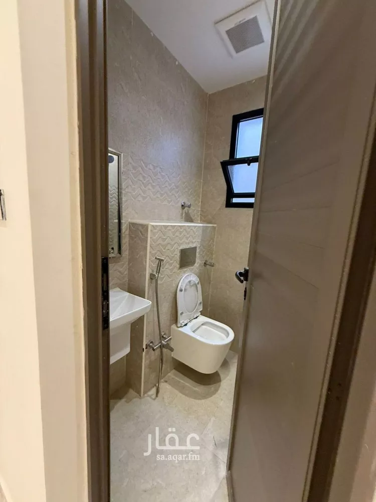 شقة للبيع في شارع يوسف بن سلام, حي بدر, مدينة الرياض, منطقة الرياض صورة 3