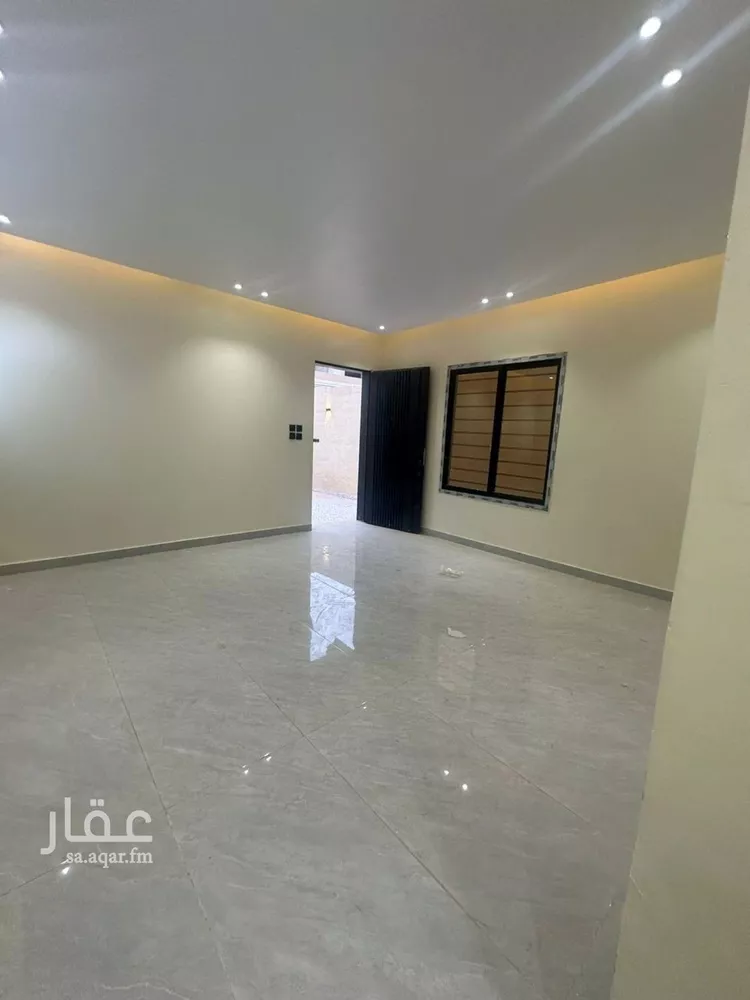 دور للبيع في شارع عبيدالله الهذلي, حي عكاظ, مدينة الرياض, منطقة الرياض صورة 2