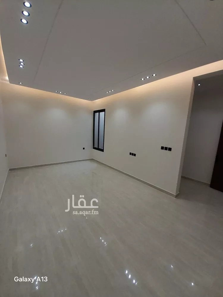 دور للبيع في شارع اللثامة, حي الحزم, مدينة الرياض, منطقة الرياض 8