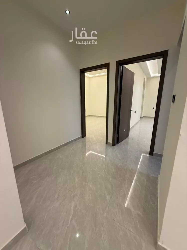 Floor for Sale in Riyadh Badr 16