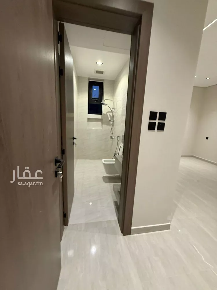 شقة للبيع في شارع سفيان بن الحكم, حي العوالي, مدينة الرياض, منطقة الرياض صورة 2