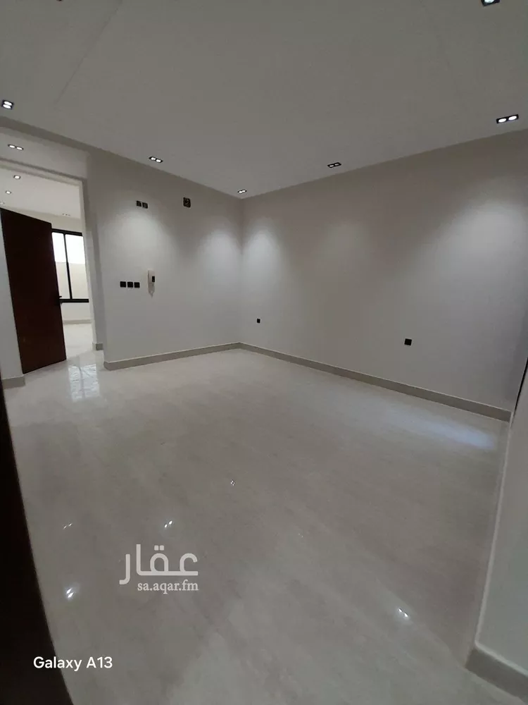 Apartment for Sale in Riyadh Tuwaiq 17