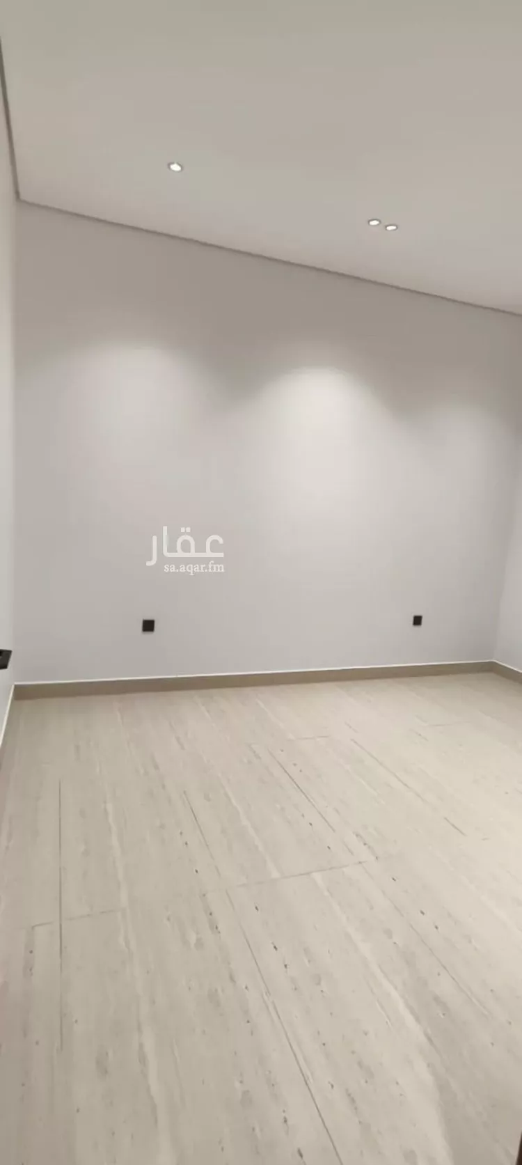 دور للبيع في شارع الاشتر النخعي, حي النظيم, مدينة الرياض, منطقة الرياض 9