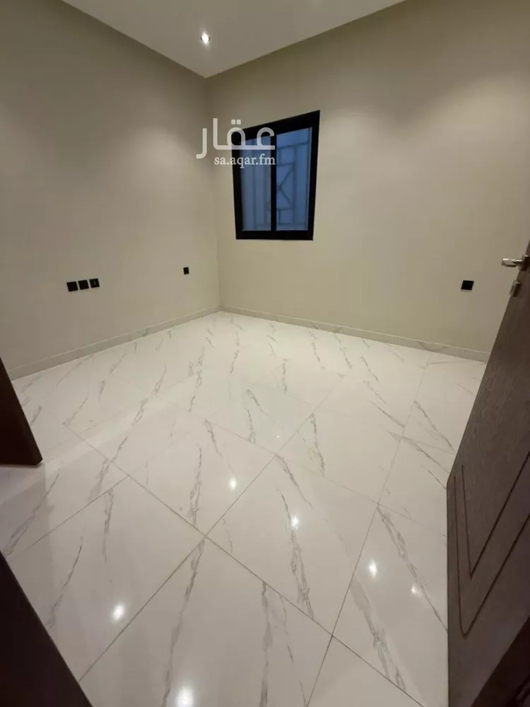 شقة للبيع في شارع القلاع, حي بدر, مدينة الرياض, منطقة الرياض صورة 2