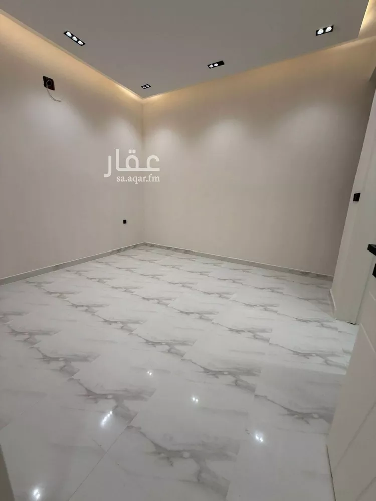 شقة للبيع في شارع لبيد بن ربيعة, حي الزهرة, مدينة الرياض, منطقة الرياض صورة 3