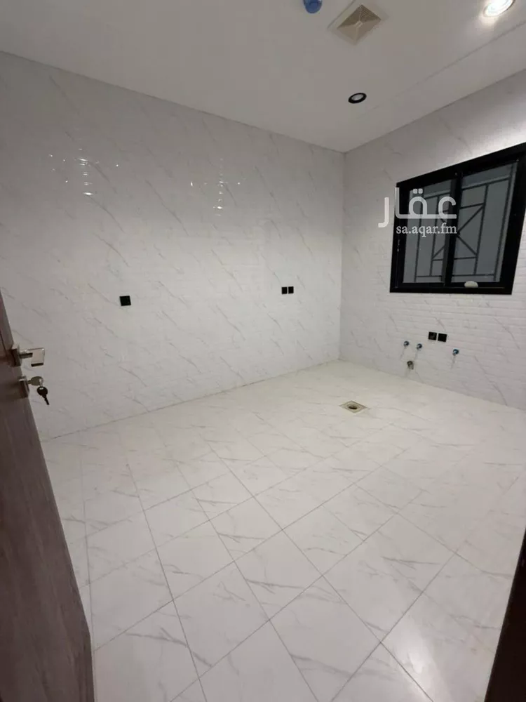 شقة للبيع في شارع القلاع, حي بدر, مدينة الرياض, منطقة الرياض 14
