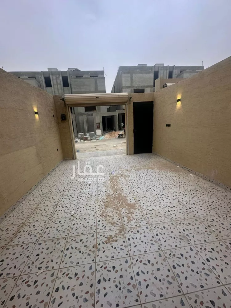 Floor for Sale in Riyadh Okaz
