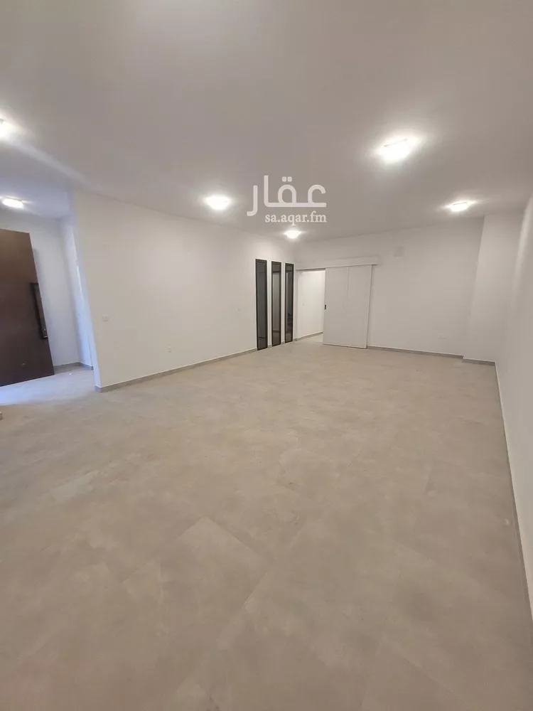 فيلا للإيجار في شارع طه حسين, حي النرجس, مدينة الرياض, منطقة الرياض صورة 3