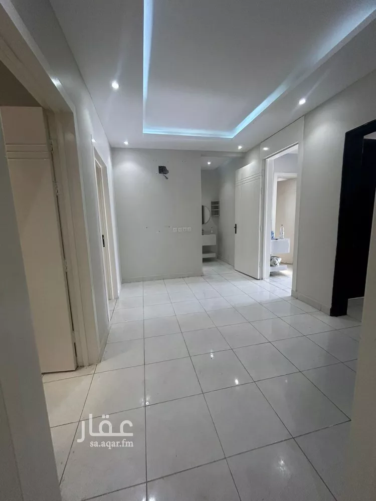 شقة للإيجار في شارع رقم 298, حي الرمال, مدينة الرياض, منطقة الرياض صورة 2