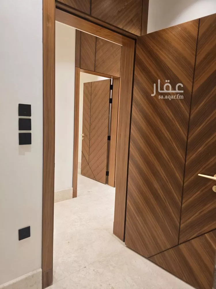 فيلا للإيجار في شارع عبدالجبار الحصري, حي النرجس, مدينة الرياض, منطقة الرياض صورة 5