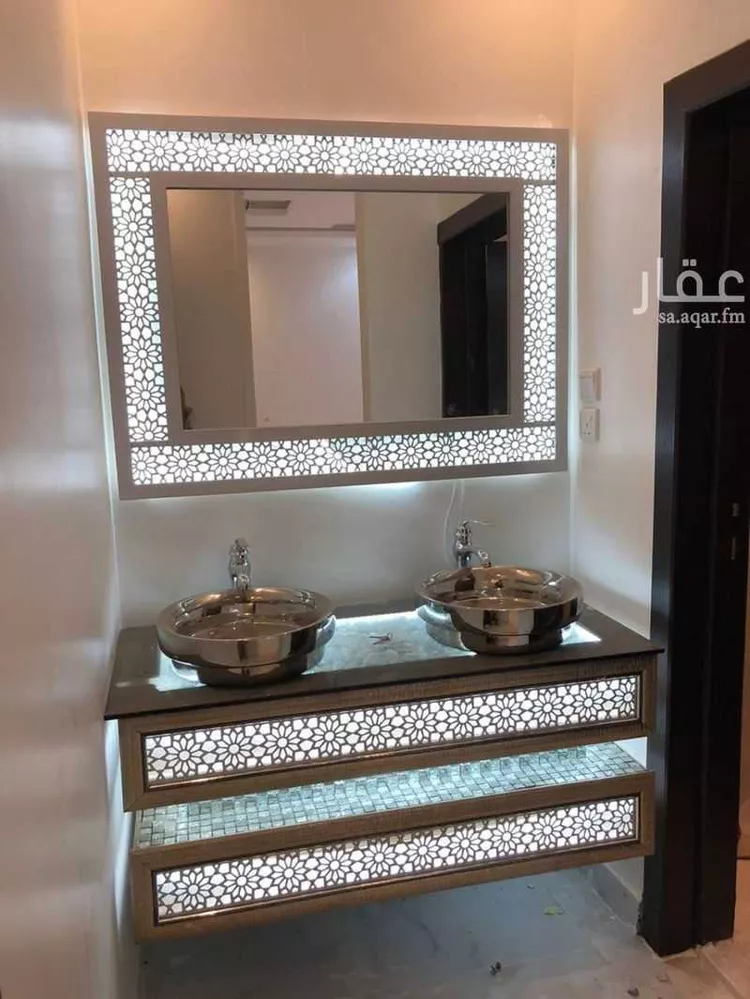 فيلا للبيع في شارع إبرهيم بن أحمد البرهان ، حي المهدية ، الرياض ، منطقة الرياض صورة 5