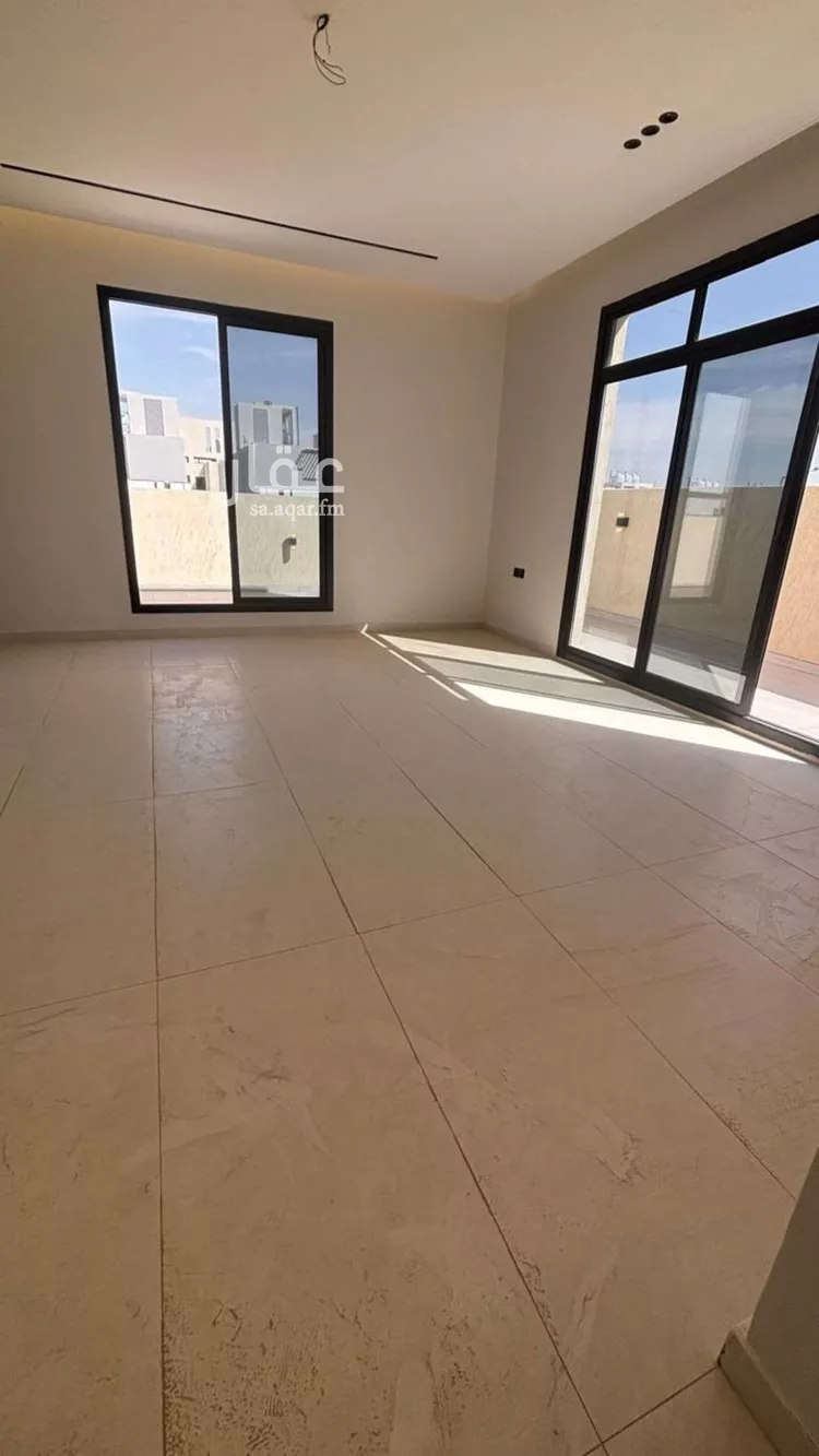 فيلا للبيع في شارع 6768, حي الرمال, مدينة الرياض, منطقة الرياض 22