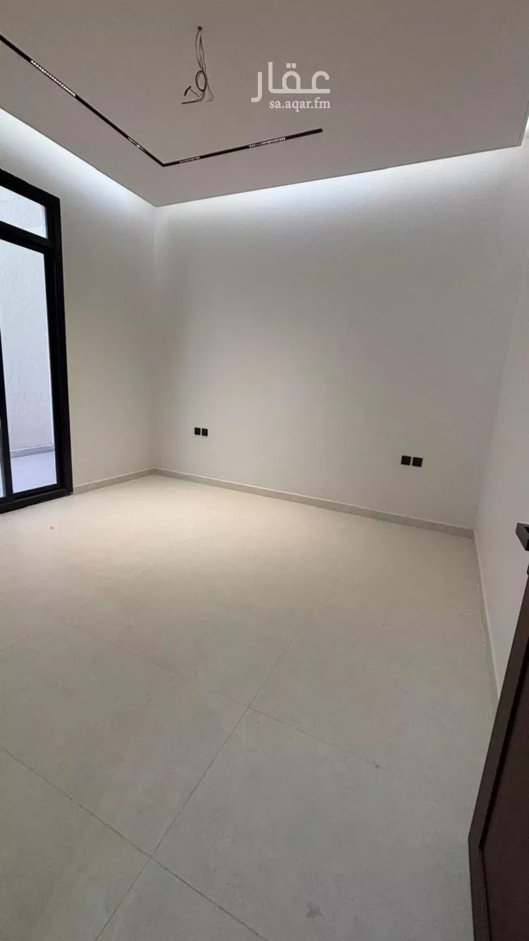 فيلا للبيع في شارع 6768, حي الرمال, مدينة الرياض, منطقة الرياض 15