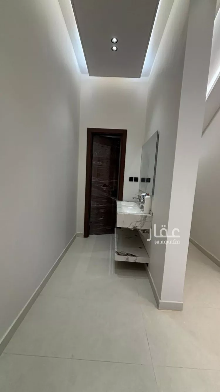 فيلا للبيع في شارع 6768, حي الرمال, مدينة الرياض, منطقة الرياض 20