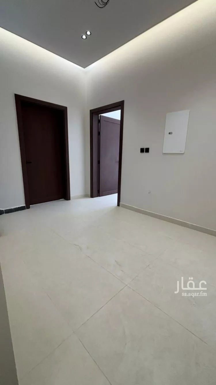 فيلا للبيع في شارع 6768, حي الرمال, مدينة الرياض, منطقة الرياض 17