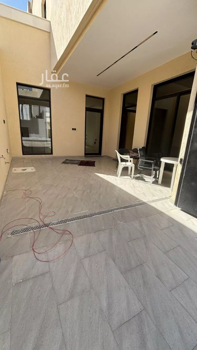 فيلا للبيع في شارع 6768, حي الرمال, مدينة الرياض, منطقة الرياض