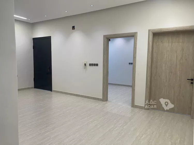 Floor for Rent in Riyadh An Nadhim 4