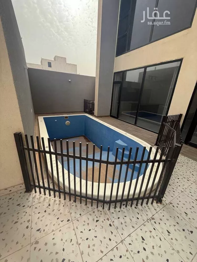 فيلا للبيع في حي النرجس, مدينة بريدة, منطقة القصيم