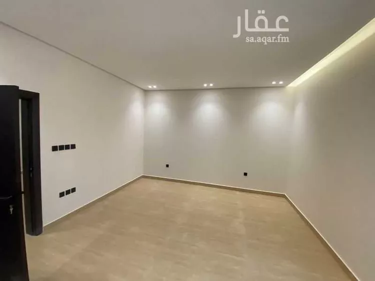 فيلا للبيع في شارع الحسين ابن هيثم, حي الرمال, مدينة بريده, منطقة القصيم صورة 3