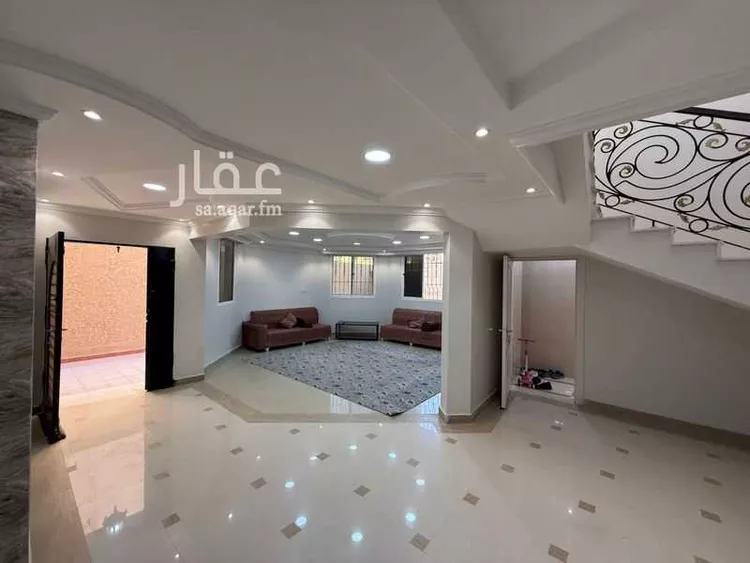 فيلا للبيع في شارع احمد بن سعيد الاندلسي, حي النهضة, مدينة بريده, منطقة القصيم صورة 3