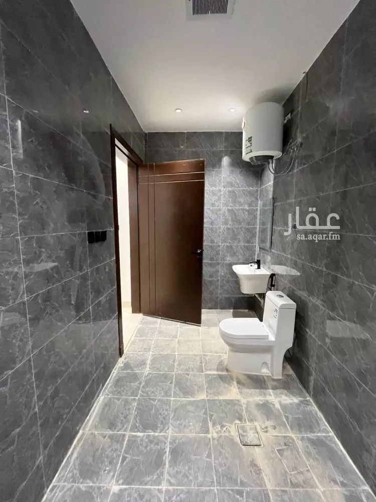 فيلا للبيع في شارع الضياء, حي الجنادرية, مدينة الرياض, منطقة الرياض 15