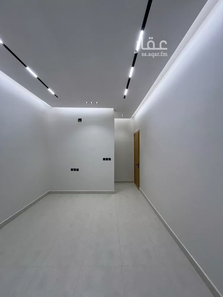 دور للبيع في شارع النخيل, حي النظيم, مدينة الرياض, منطقة الرياض 25