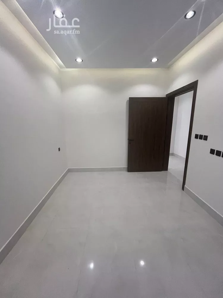 شقة للبيع في شارع 333 الجنادرية, حي الجنادرية, مدينة الرياض, منطقة الرياض 7
