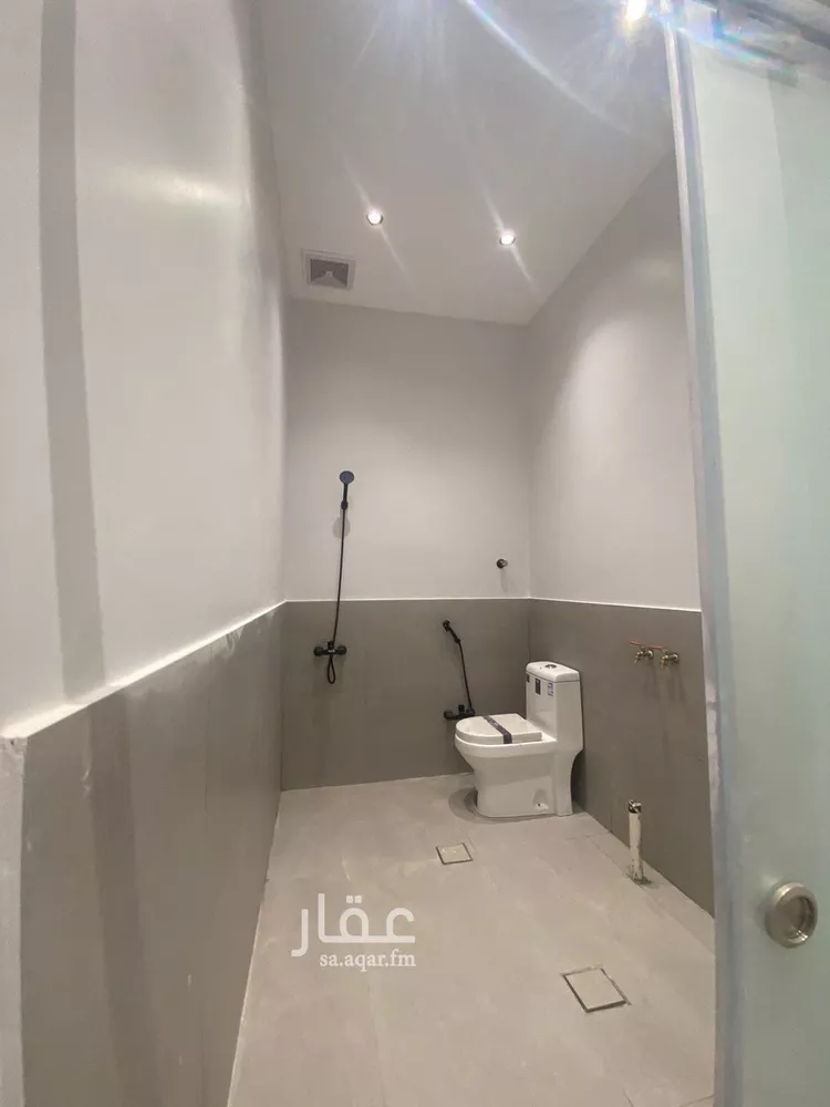 شقة للبيع في شارع عبدالحميد الكاتب, حي الجنادرية, مدينة الرياض, منطقة الرياض 24