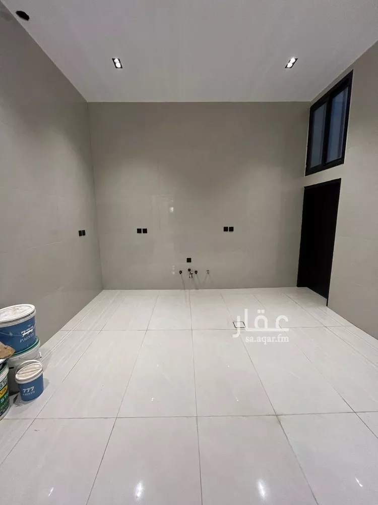 Villa for Sale in Riyadh Al Janadriyah 18