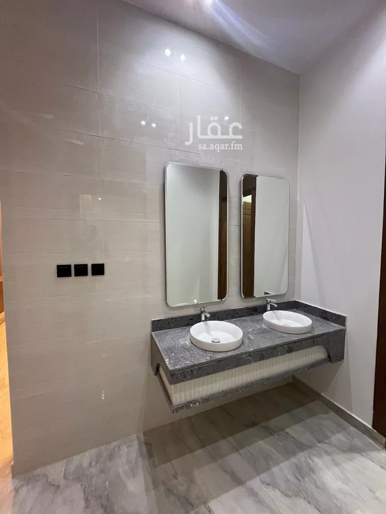 دور للبيع في شارع 330 الجنادرية, حي الجنادرية, مدينة الرياض, منطقة الرياض 15