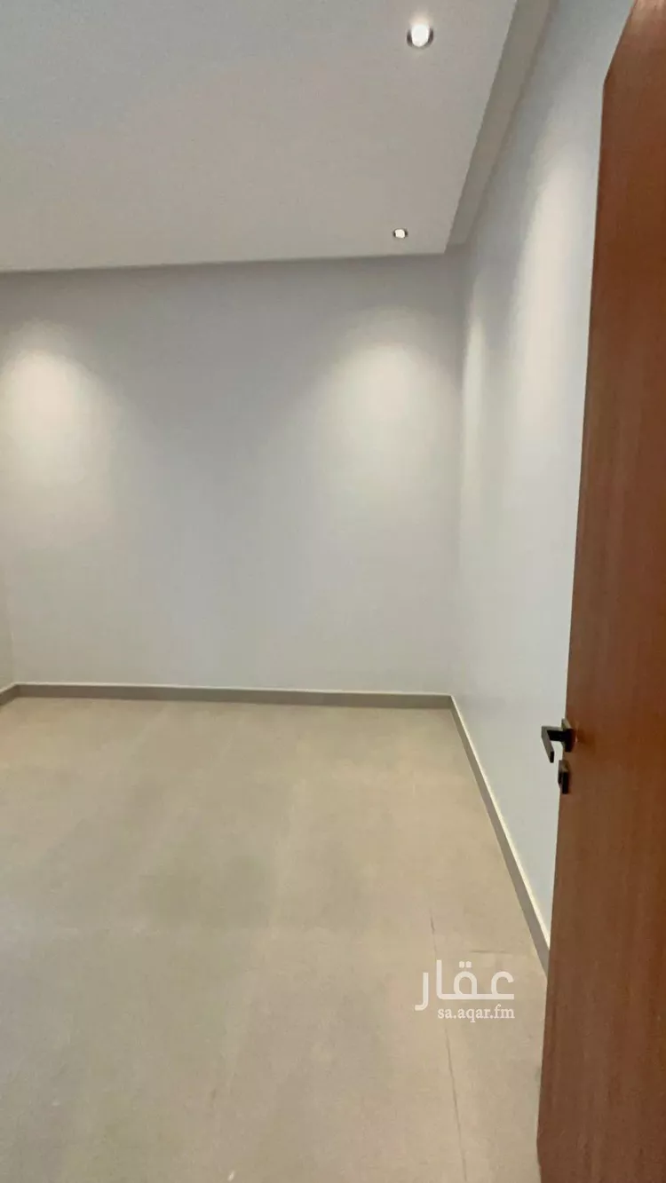 دور للبيع في شارع 553, حي الجنادرية, مدينة الرياض, منطقة الرياض صورة 3