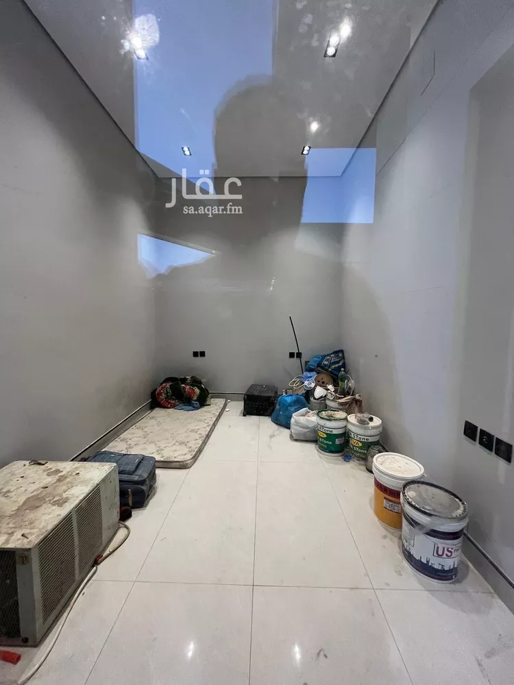 Villa for Sale in Riyadh Al Janadriyah 9