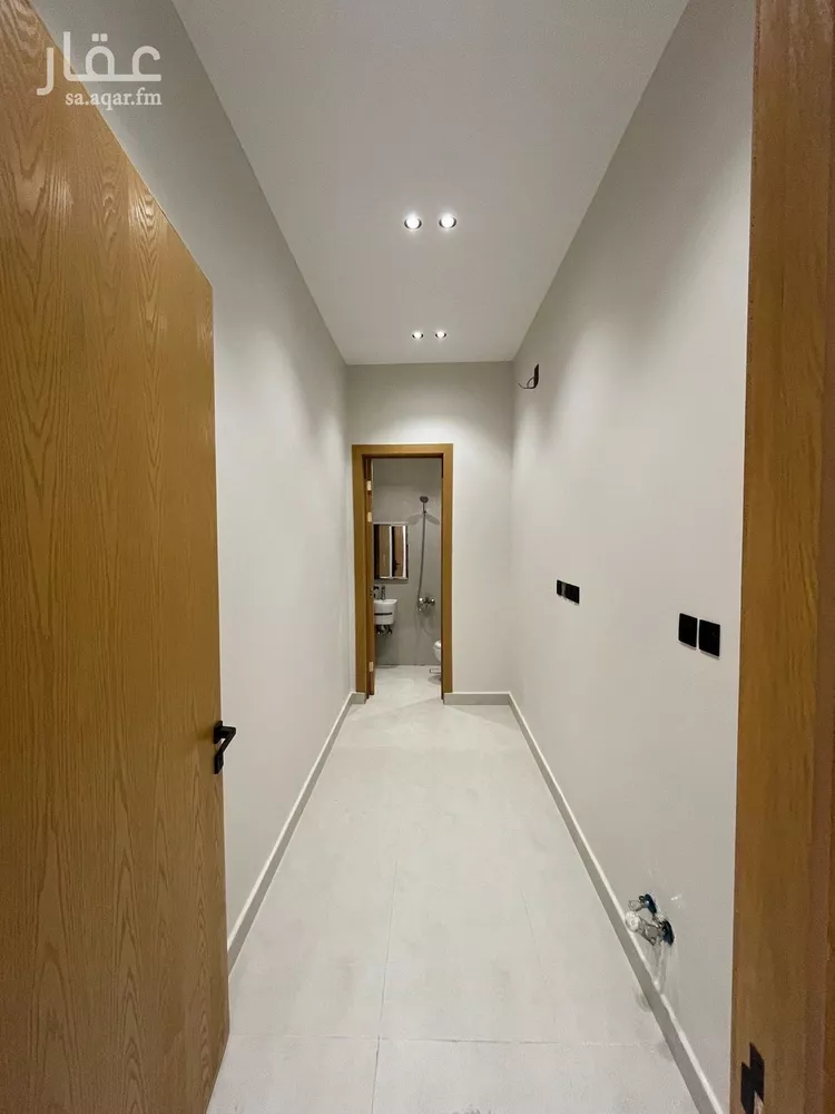 Floor for Sale in Riyadh Al Janadriyah ุตูุฑุฉ 5